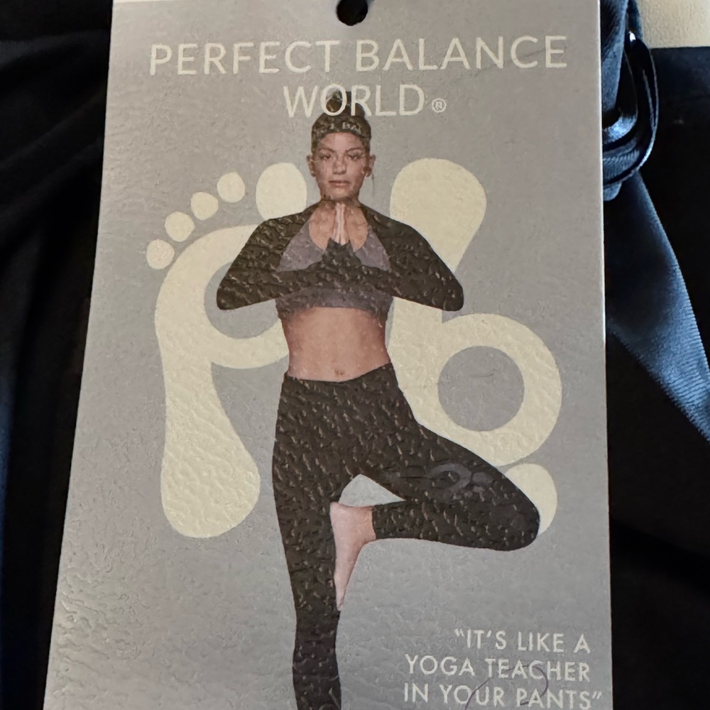 Perfect Balance World Top
